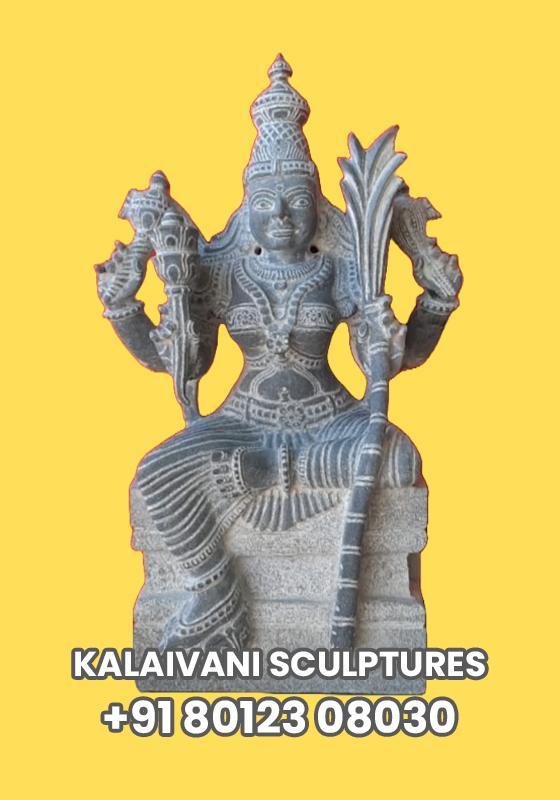 kamatchi-amman-statue